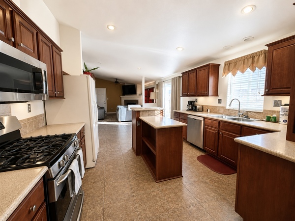Panorama House Photo 2